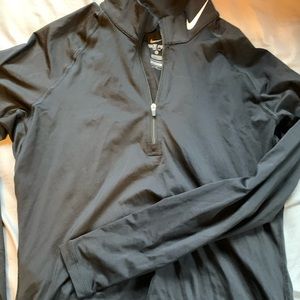 Nike Quarter Zip Longsleeve